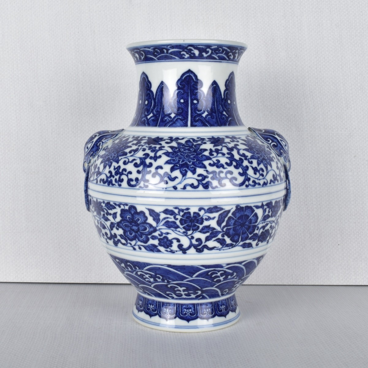 Chinese Blue and White Porcelain Vase