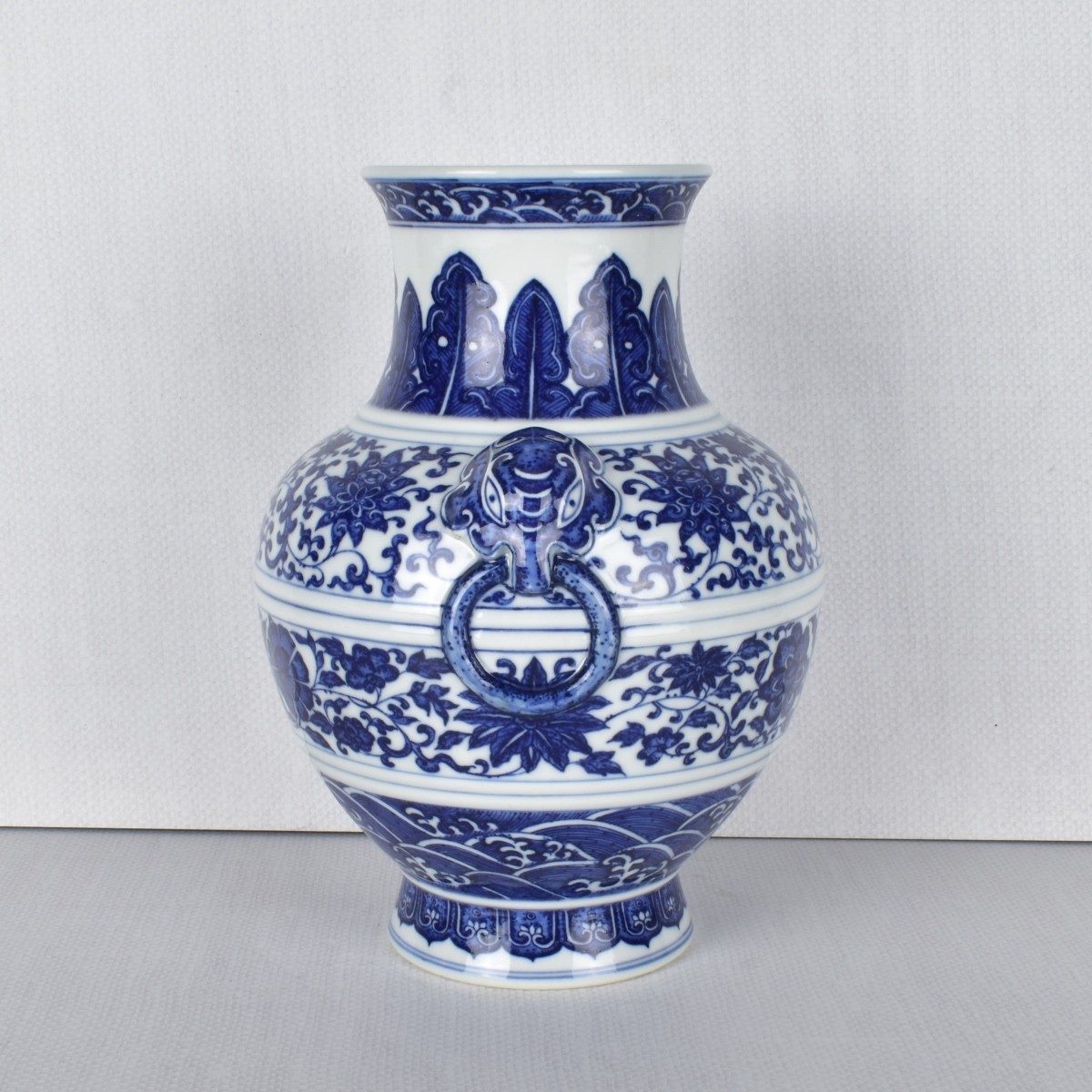 Chinese Blue and White Porcelain Vase