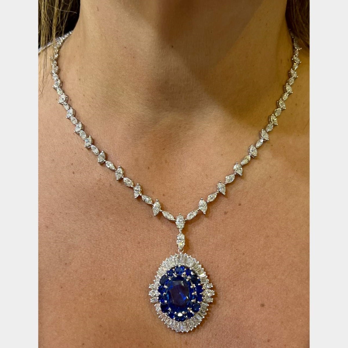 Gubelin Sapphire and Platinum Necklace