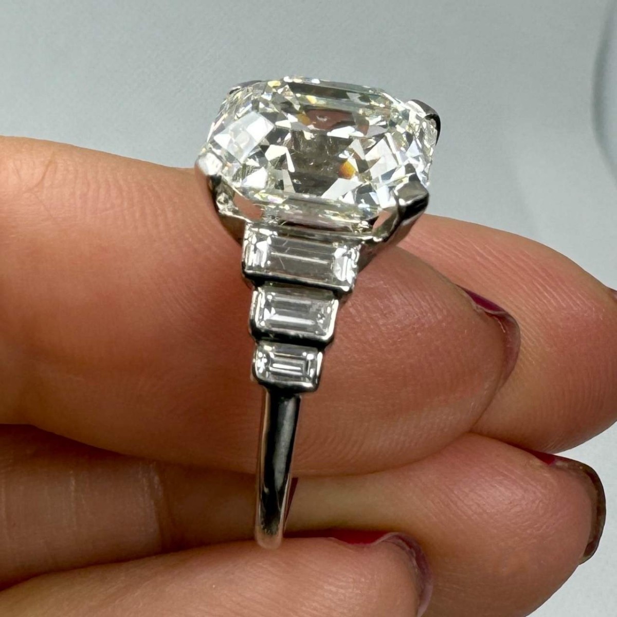 Cartier GIA Diamond and Platinum Ring