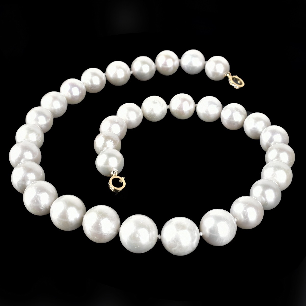 Pearl Necklace