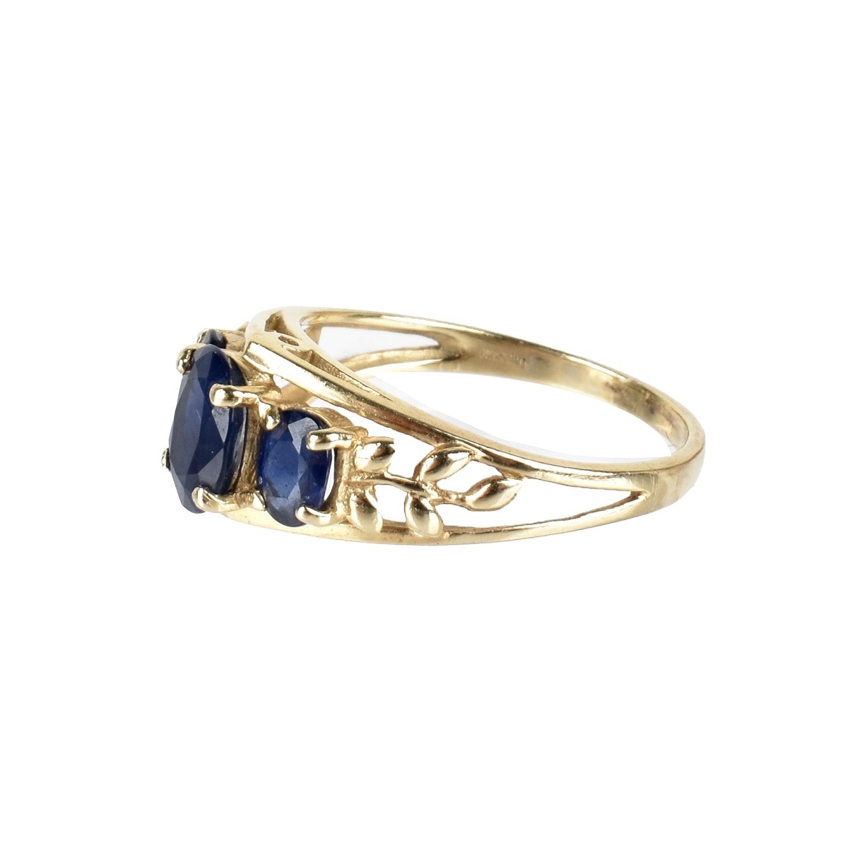 Sapphire and 14K Ring