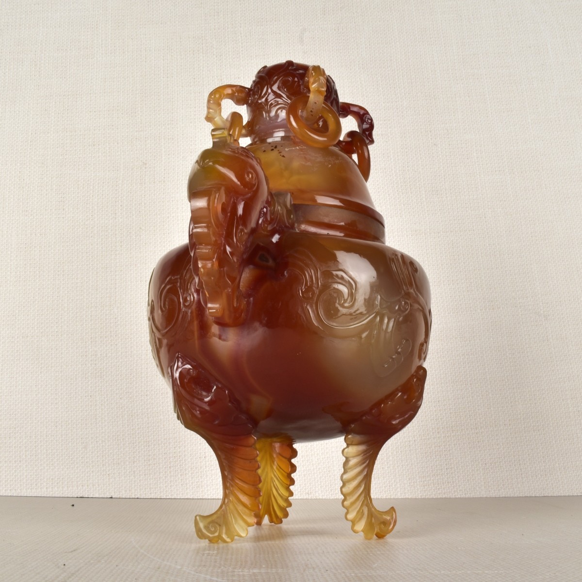 Chinese Natural Carnelian Pot