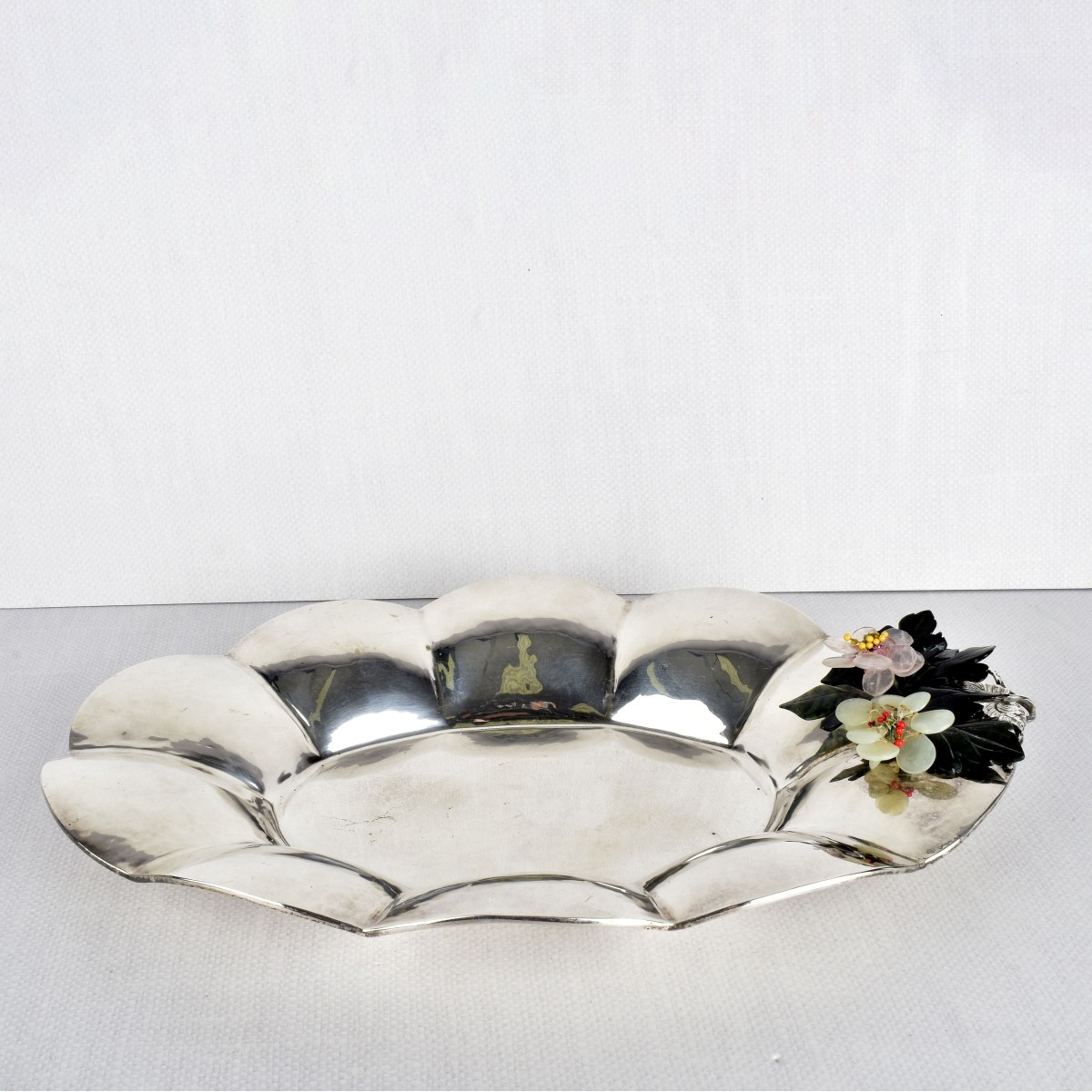 Continental 0.800 Silver Tray with Flowers