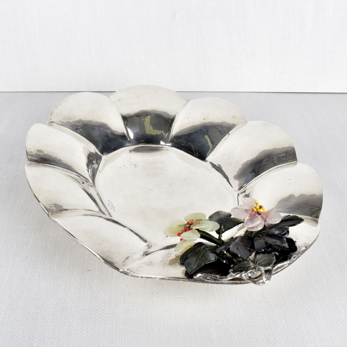 Continental 0.800 Silver Tray with Flowers