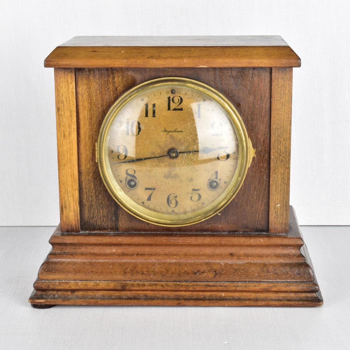 American Mahogany Mantel Clock