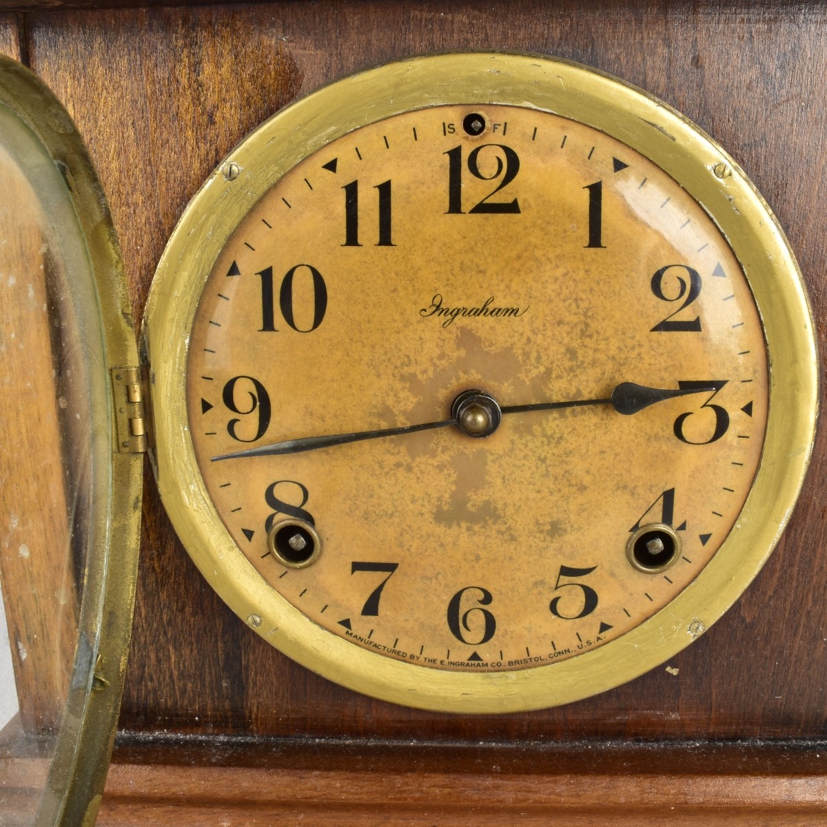 American Mahogany Mantel Clock