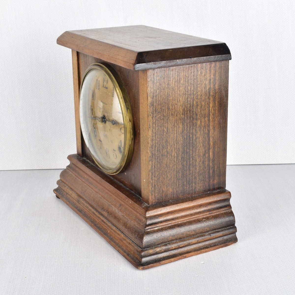 American Mahogany Mantel Clock