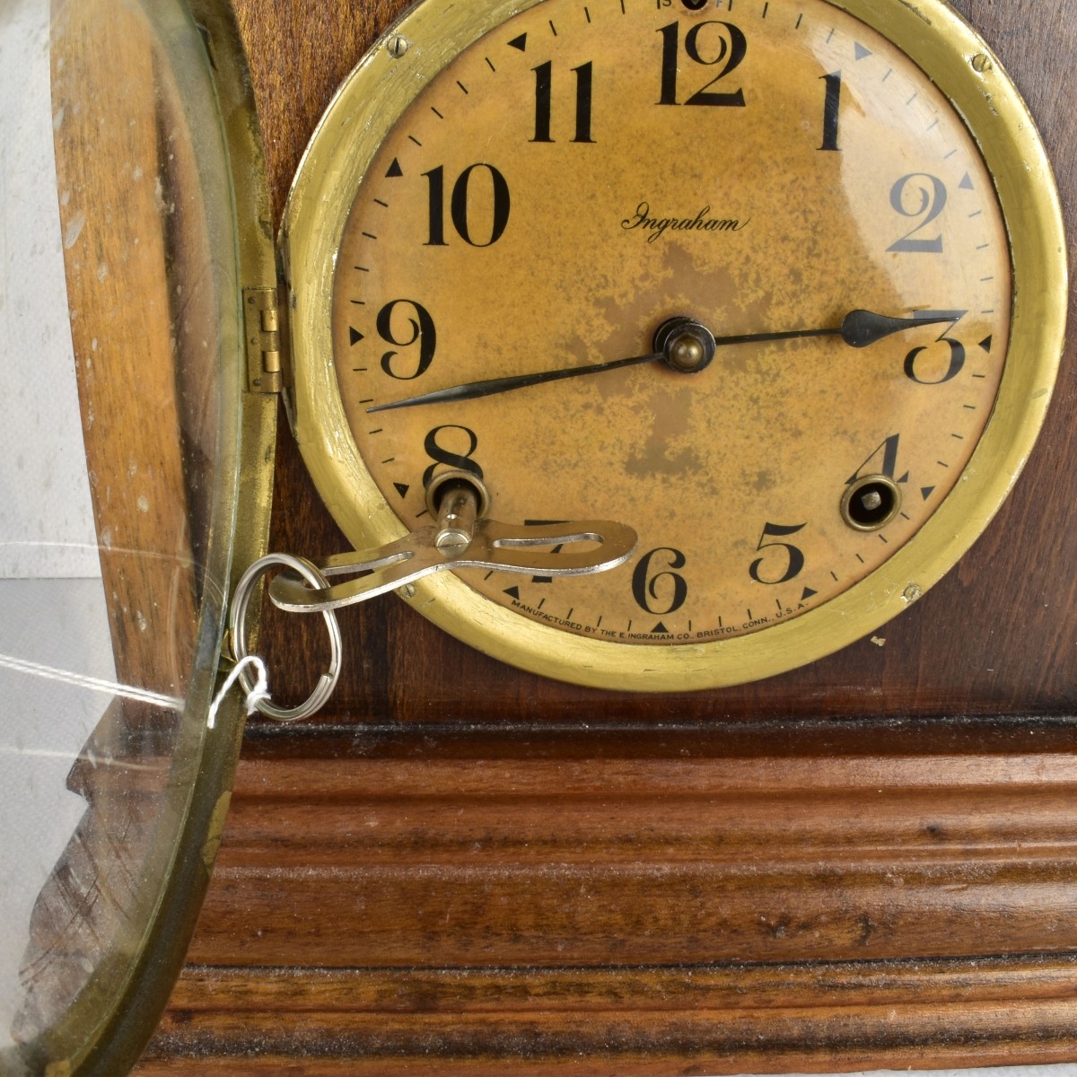 American Mahogany Mantel Clock