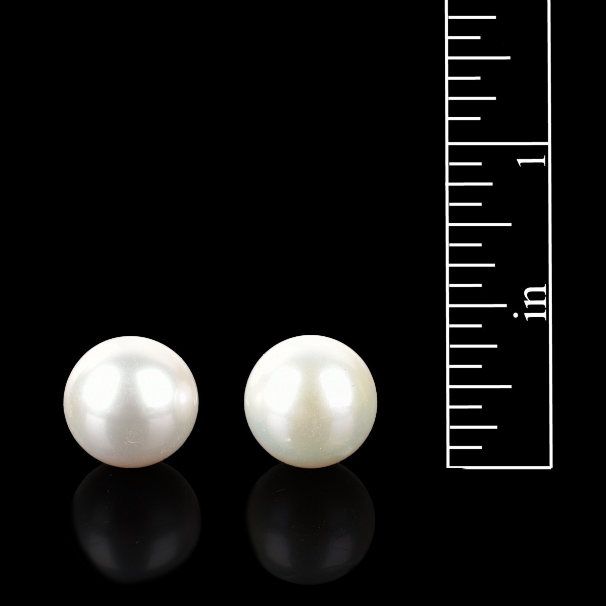 Akoya Pearl and 18K Ear Studs