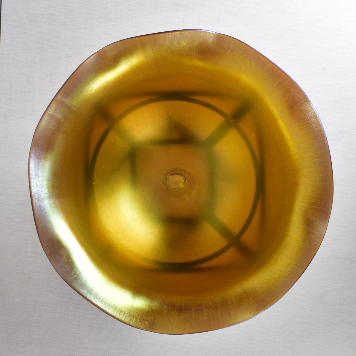 Steuben Style Gold Aurene Bowl