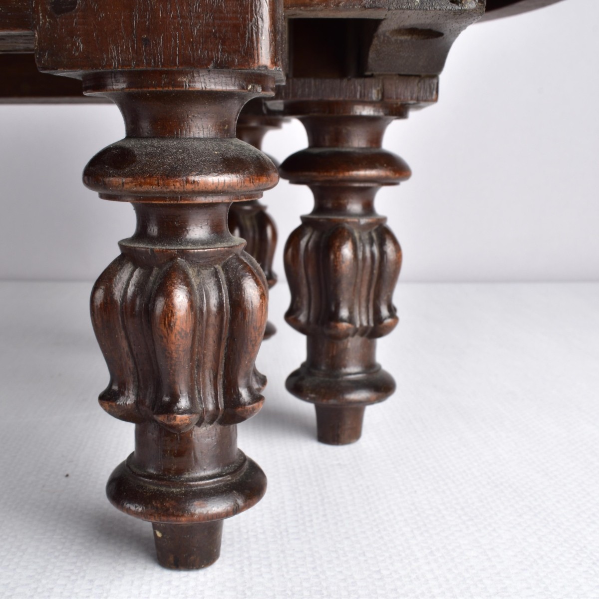 Victorian Dining Room Table