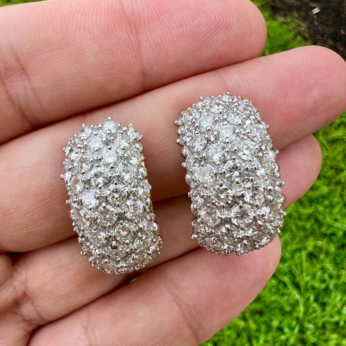 Diamond and 18K Earrings