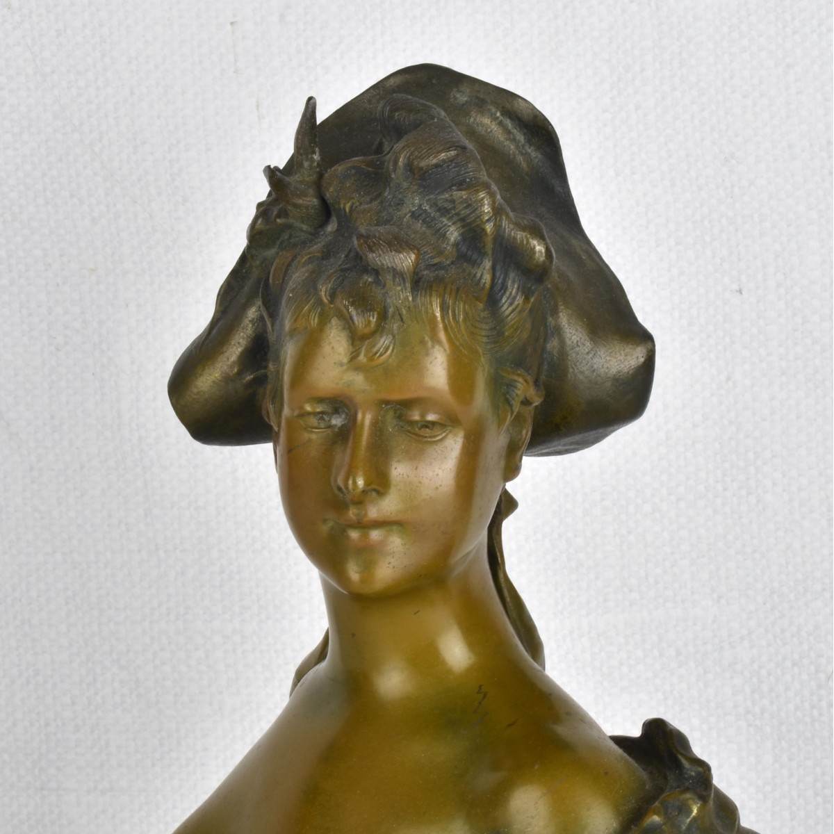 Victorian Lady Bust Sculpture