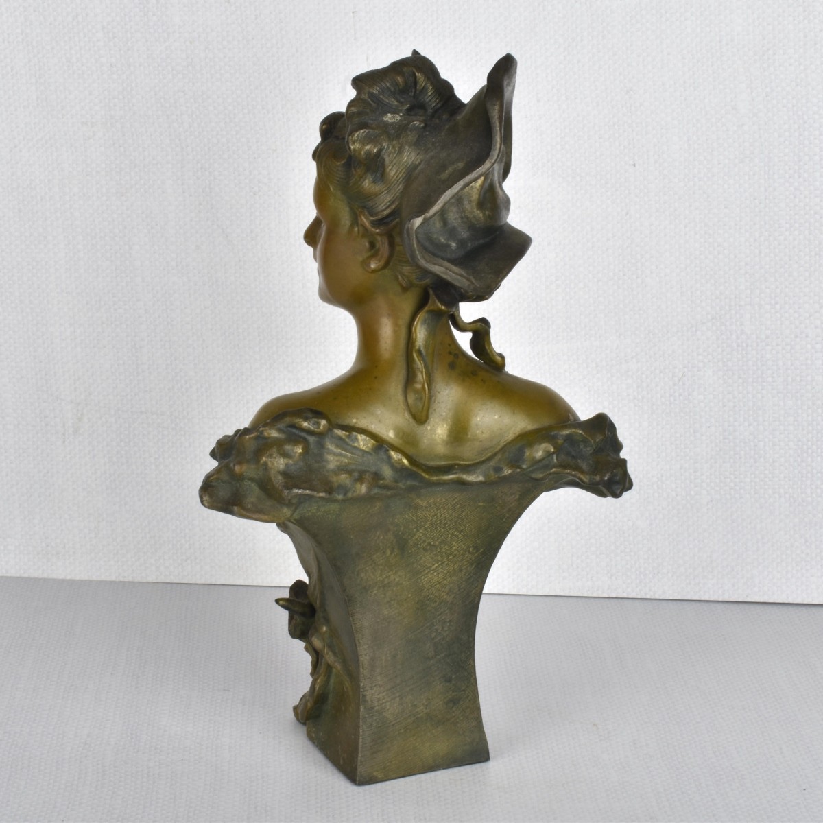 Victorian Lady Bust Sculpture