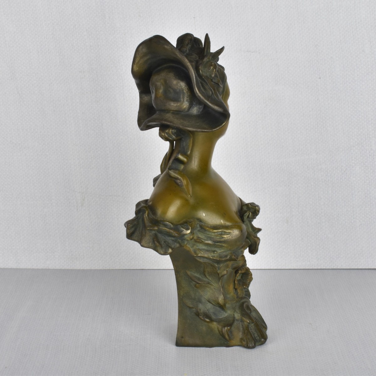 Victorian Lady Bust Sculpture