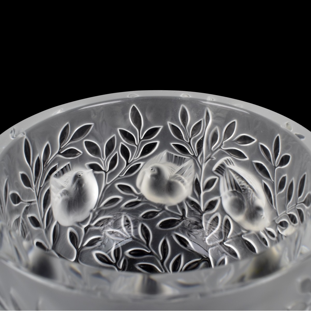 Lalique Elizabeth Pedestal Bowl