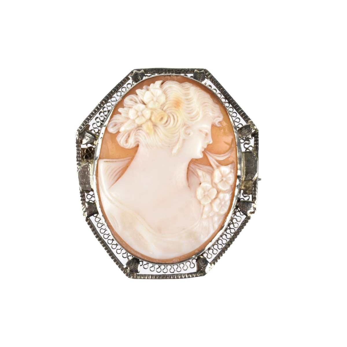 Cameo and 14K Brooch