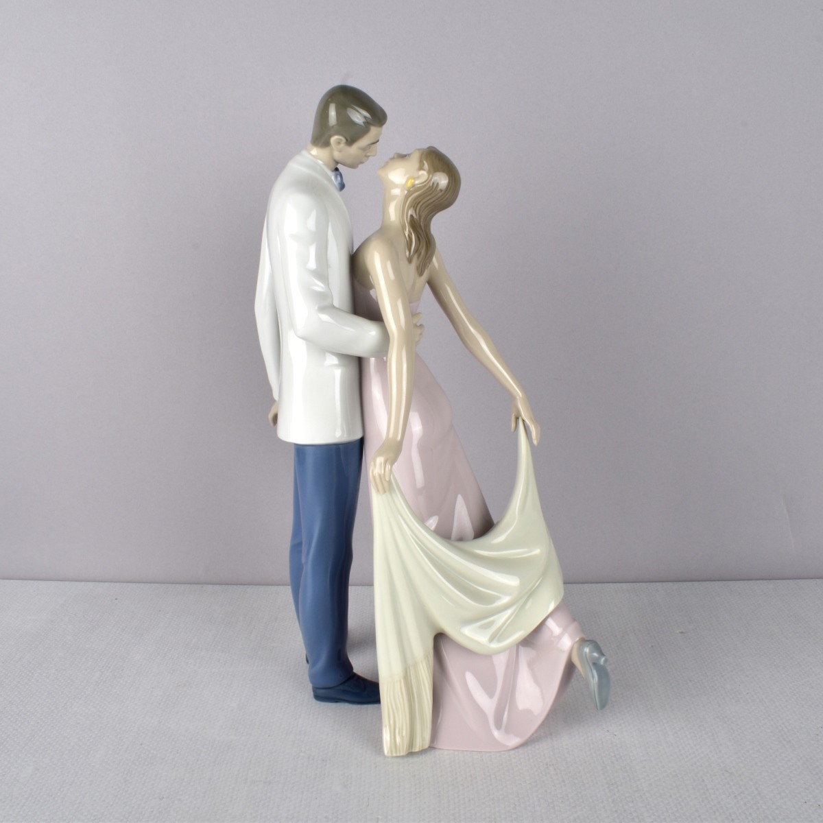 Lladro Glazed Porcelain Figurine