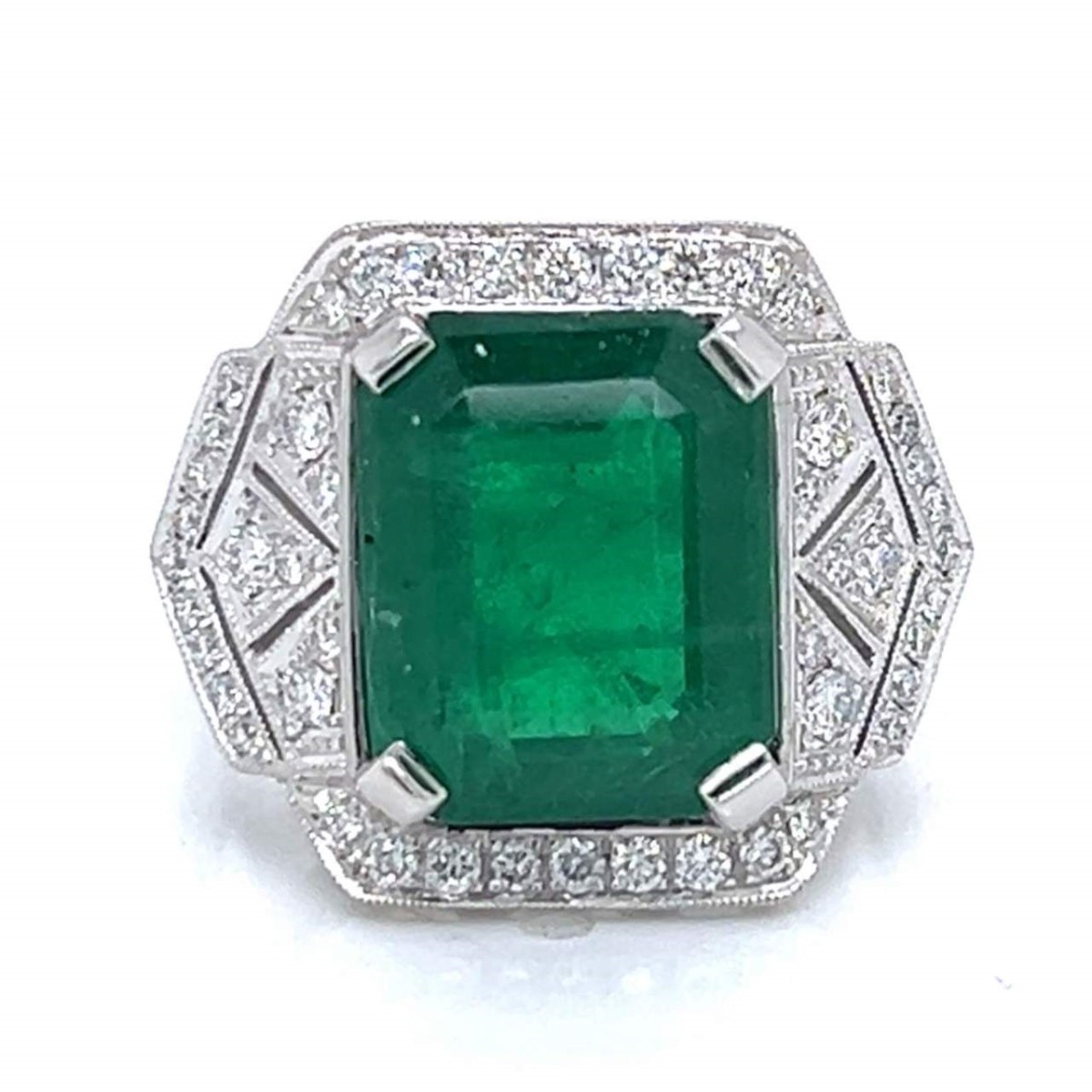 Emerald, Diamond and Platinum Ring