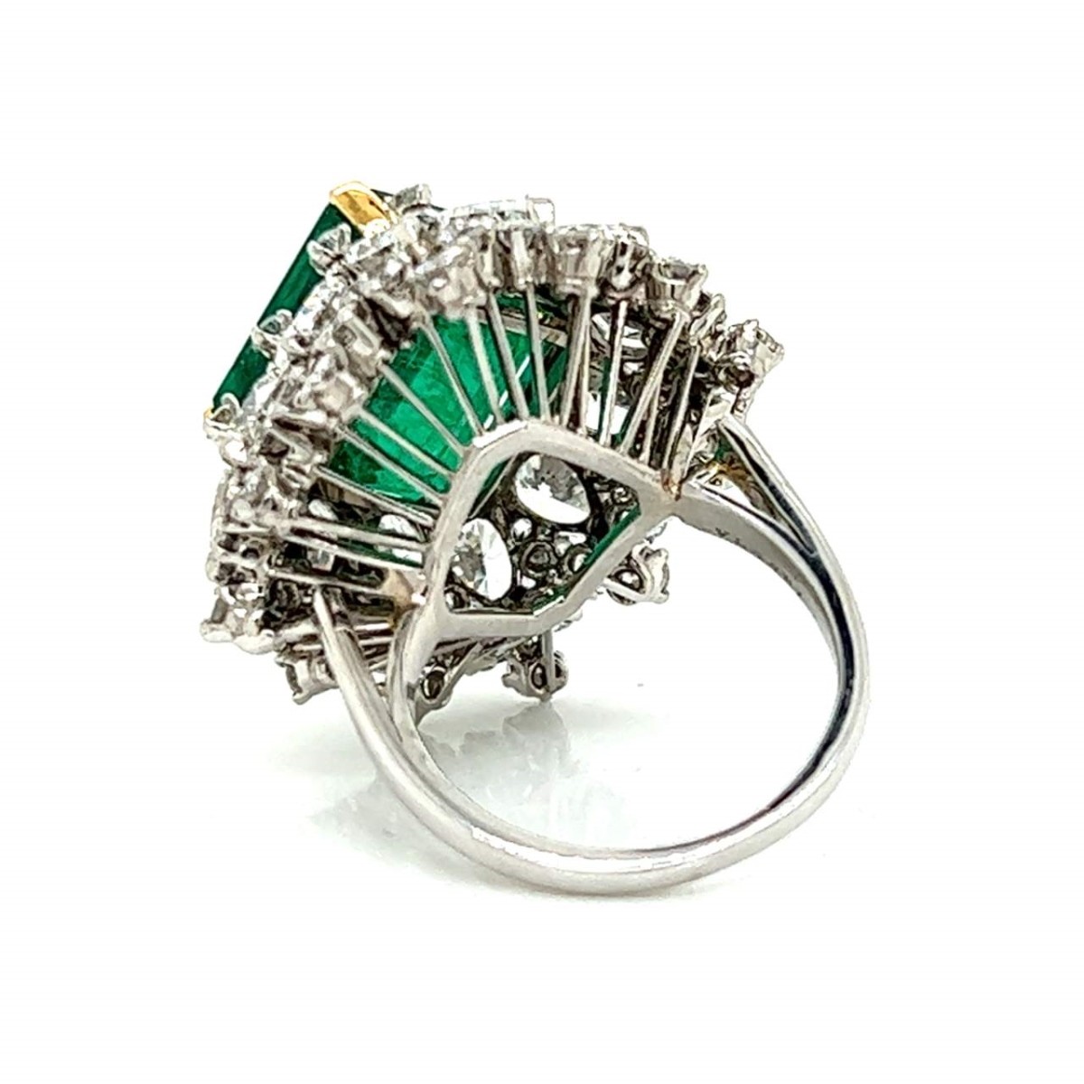 Bulgari Emerald and Diamond Ring