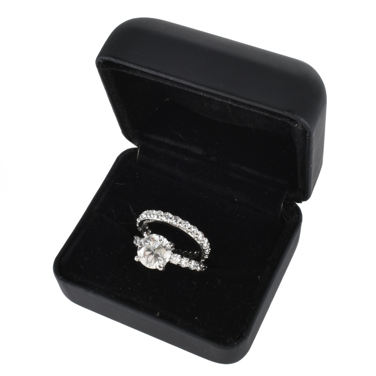 GIA Diamond and 18K Wedding Set