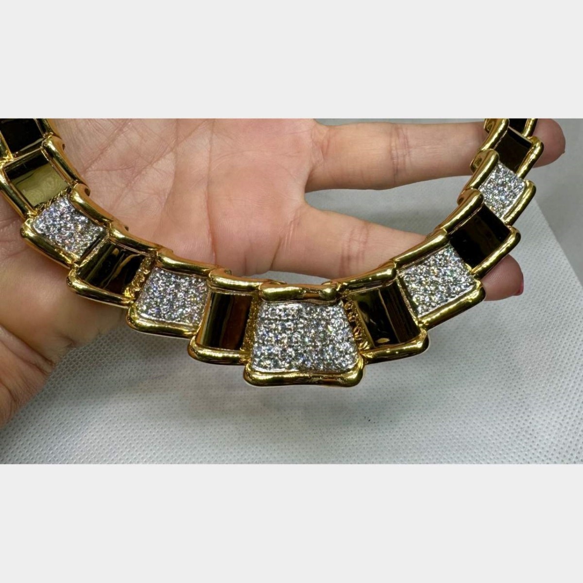 Diamond and 18K Necklace