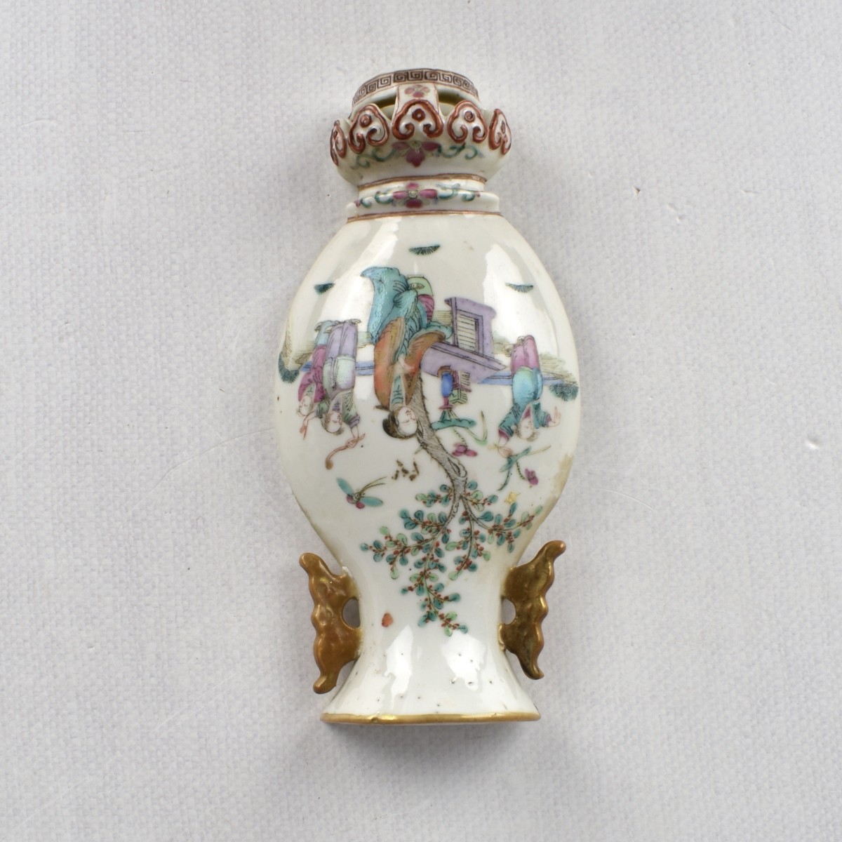 Porcelain Chinese Wall Pocket