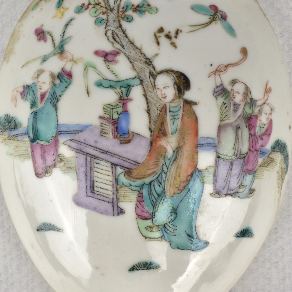 Porcelain Chinese Wall Pocket