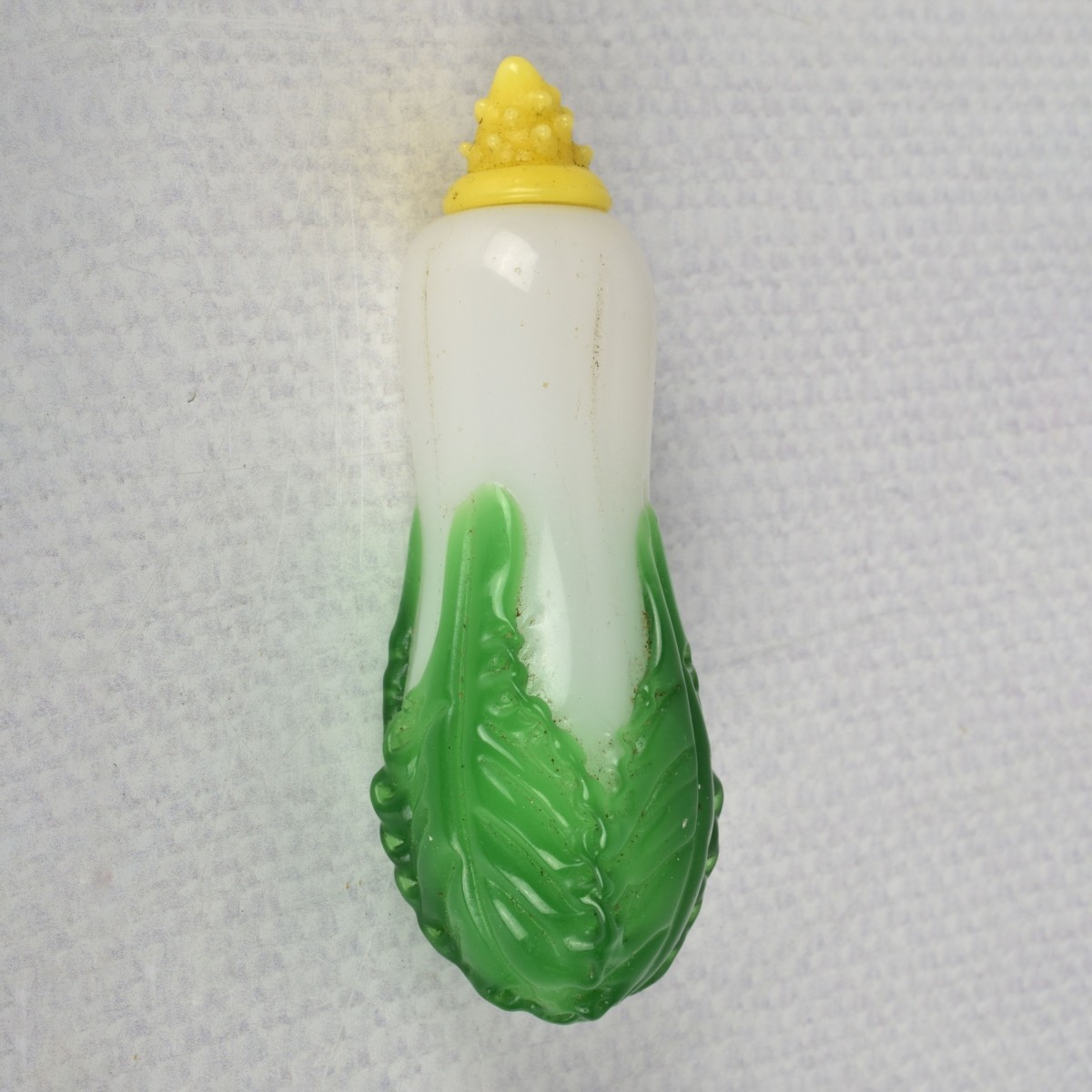 Peking Glass Snuff Bottle