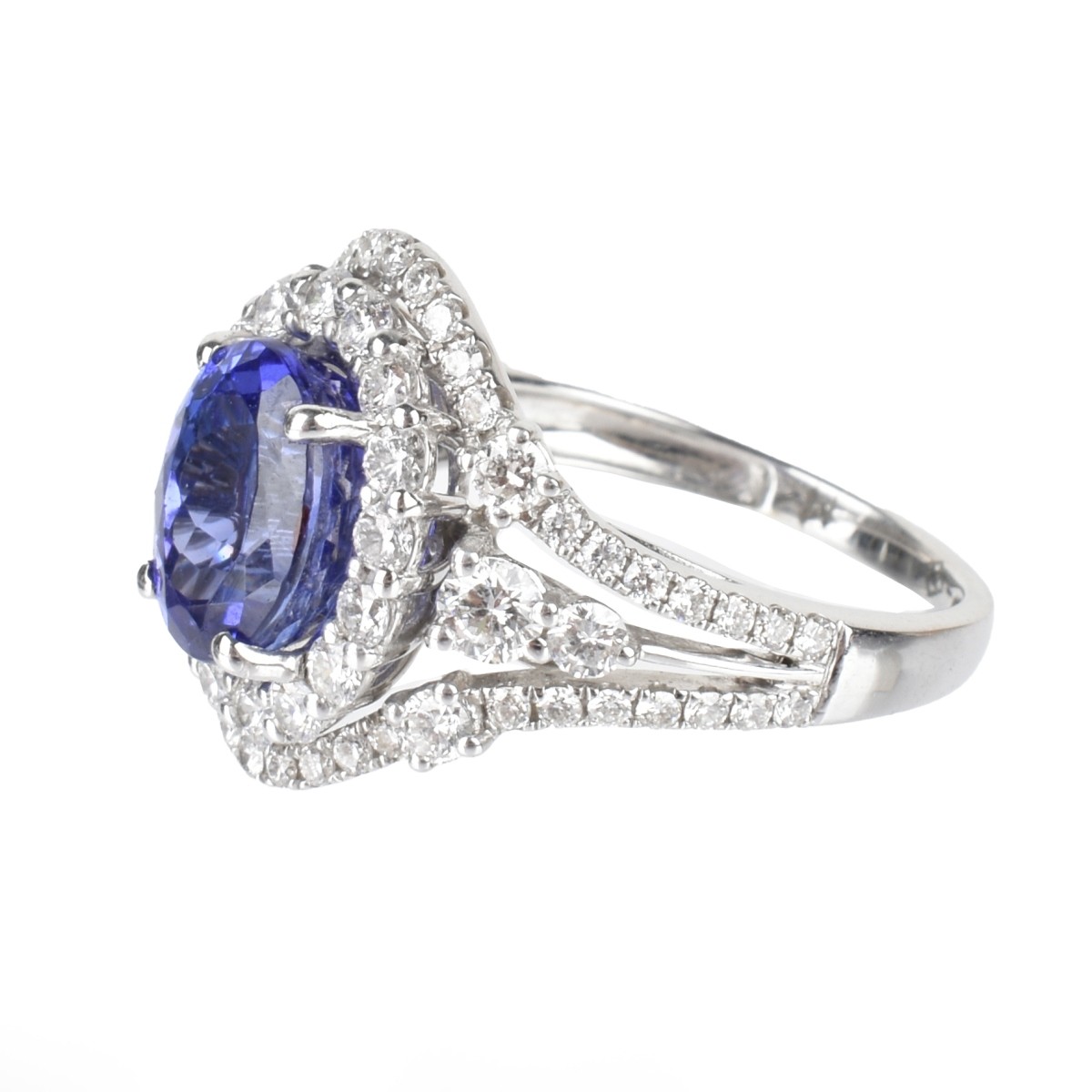 Tanzanite, Diamond and 18K Ring