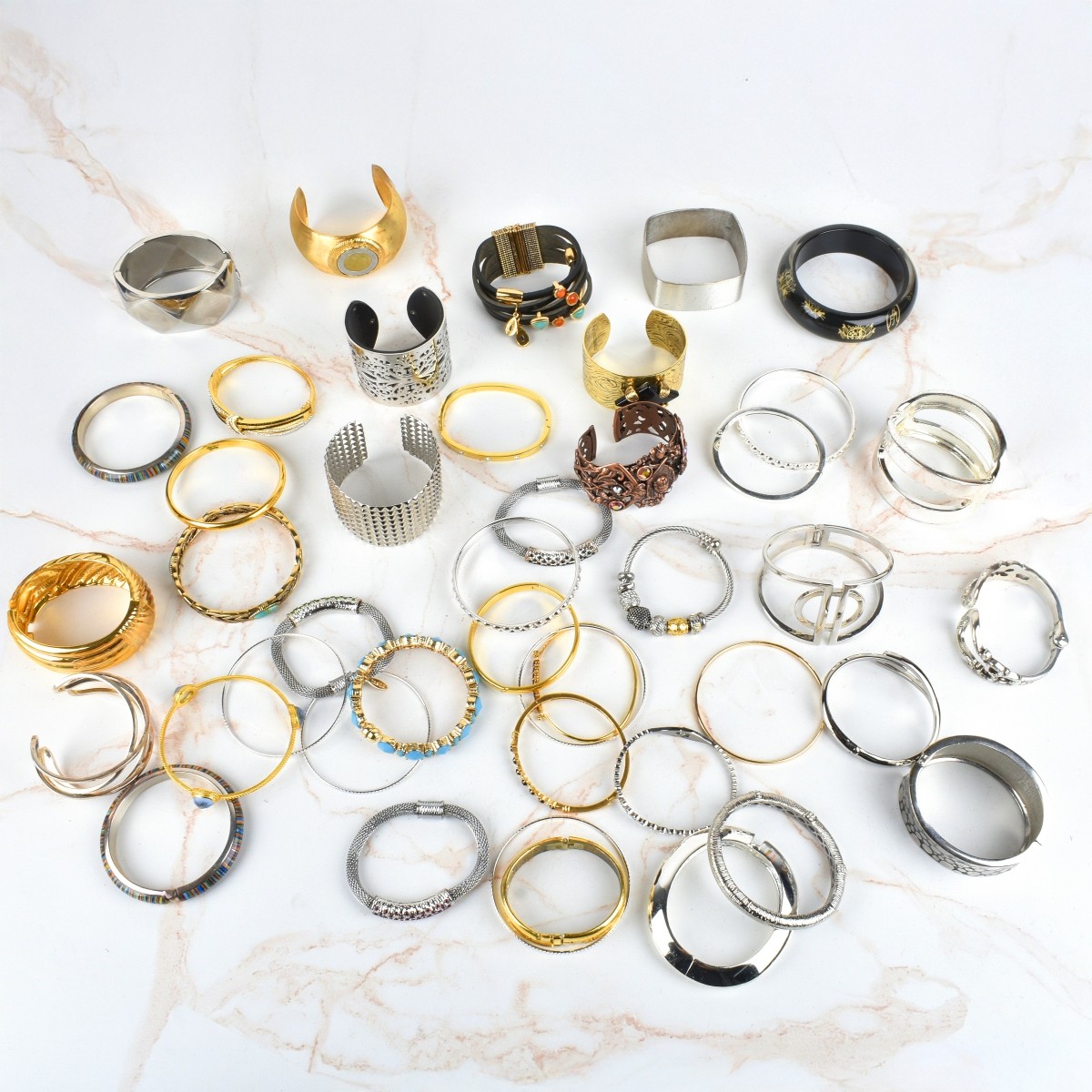 Lot of Vintage Fashion Bangle Bracelets