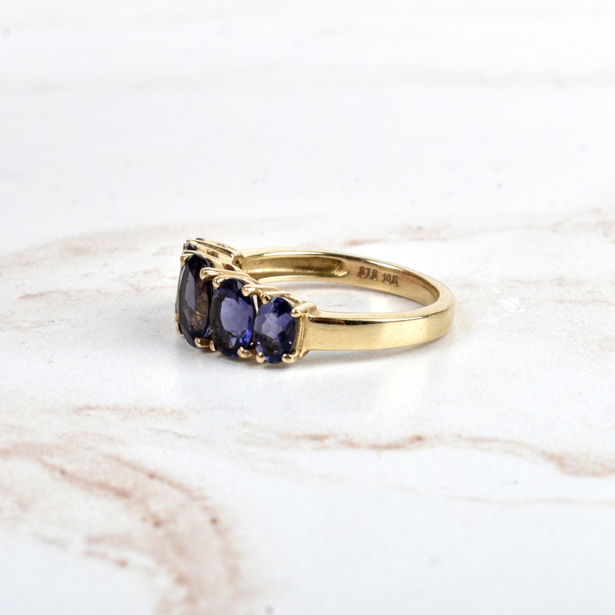 Tanzanite and 10K Ring