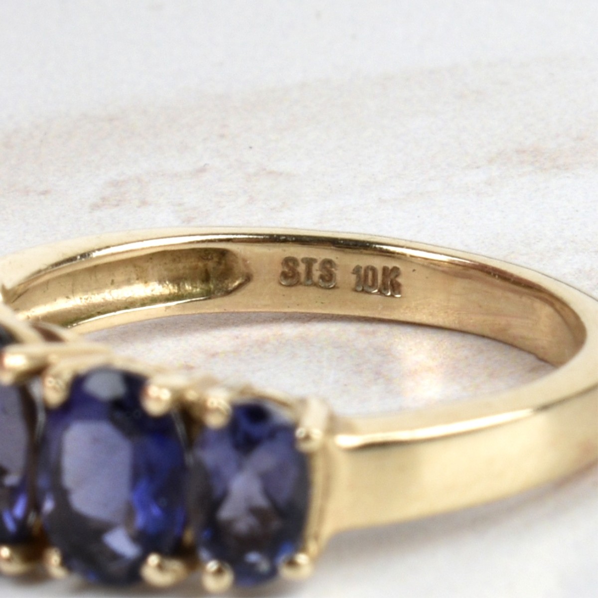 Tanzanite and 10K Ring