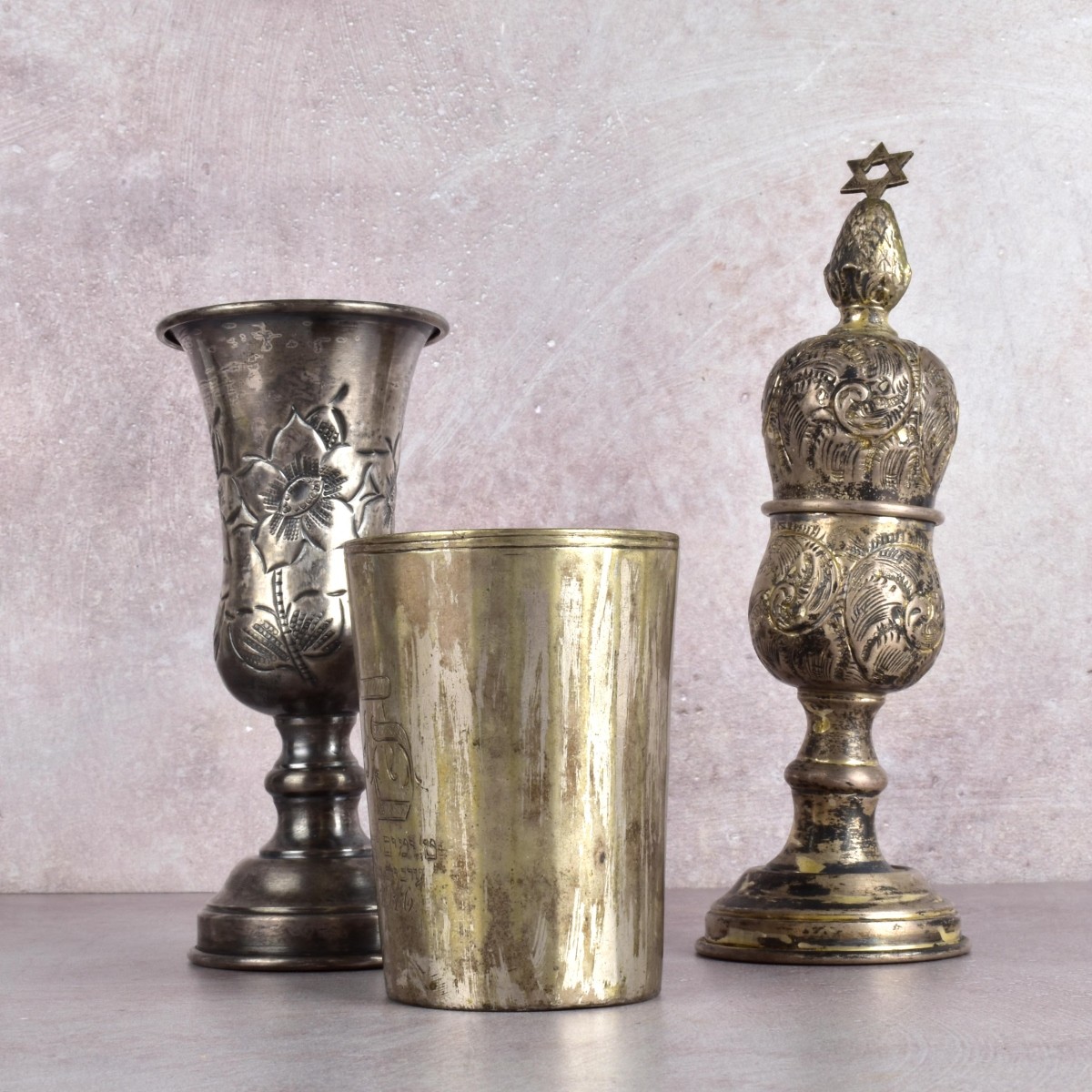 Antique Silver Table Articles