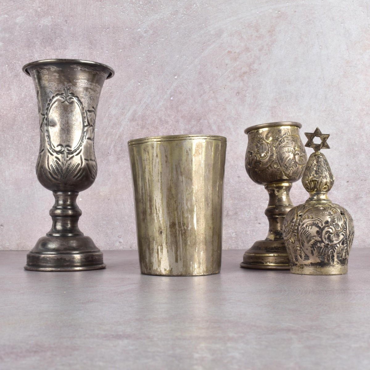 Antique Silver Table Articles