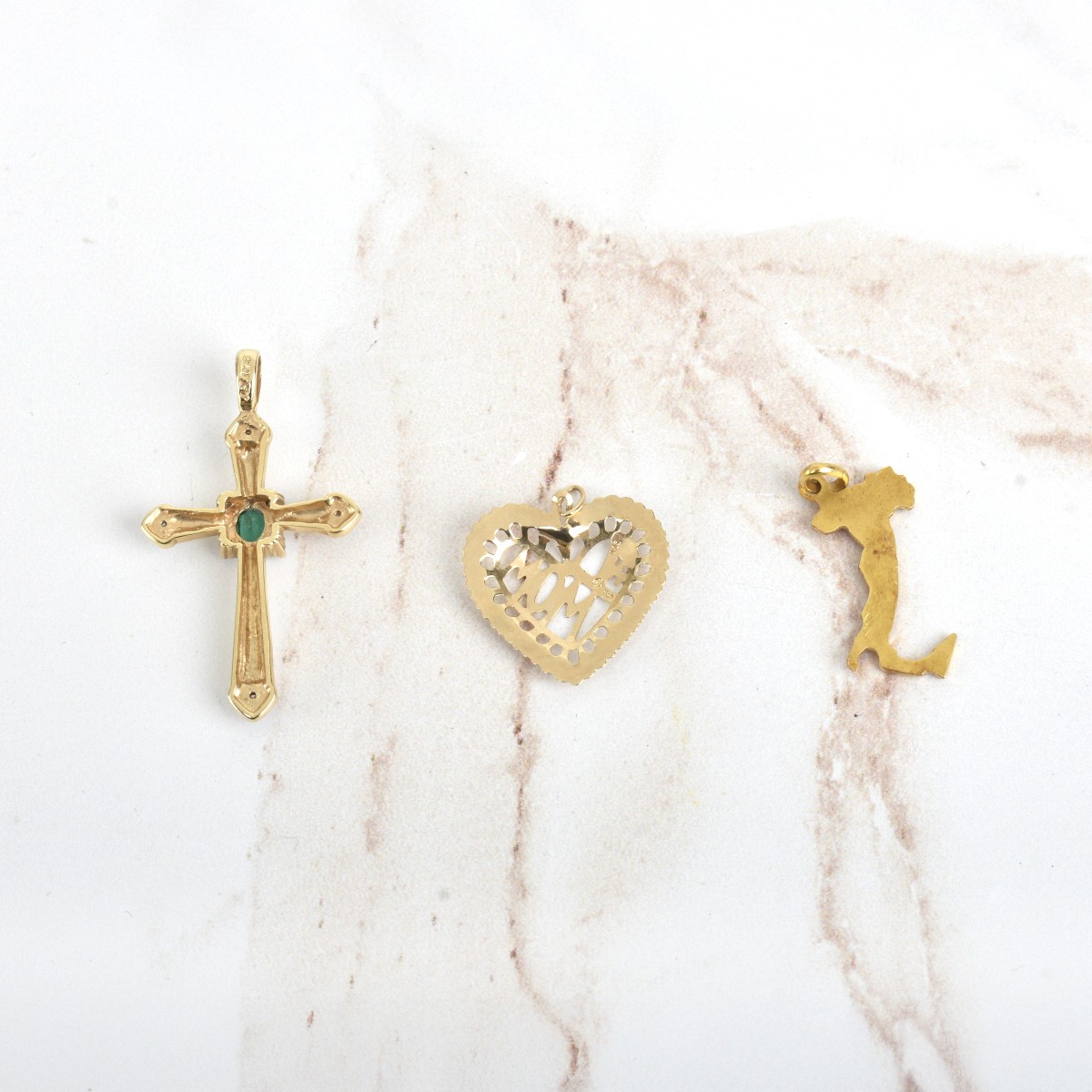 14K and 18K Pendants