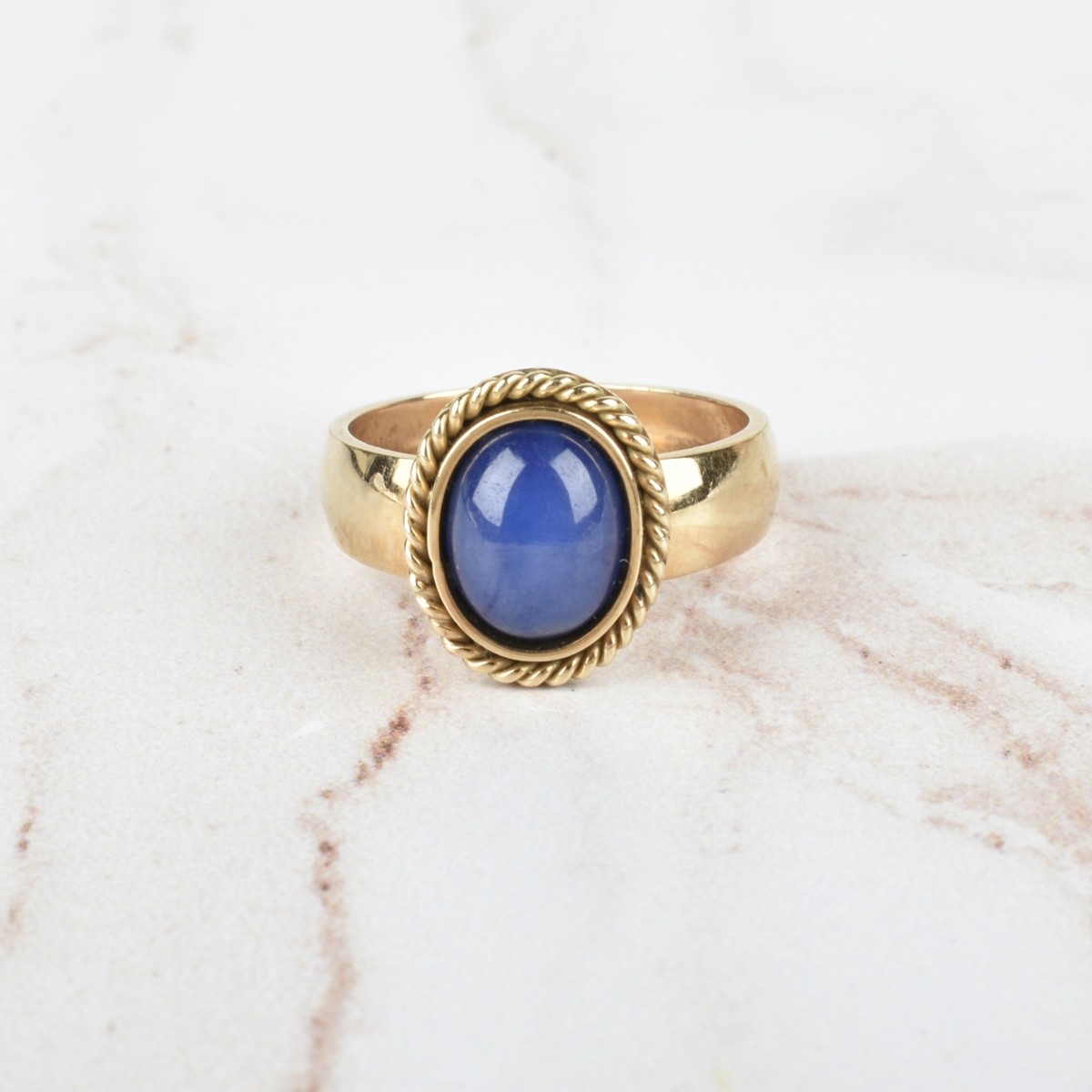 Sapphire and 14K Ring