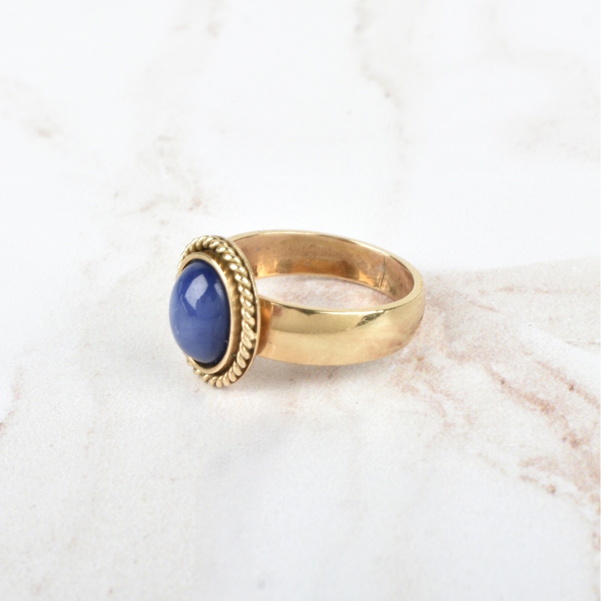 Sapphire and 14K Ring