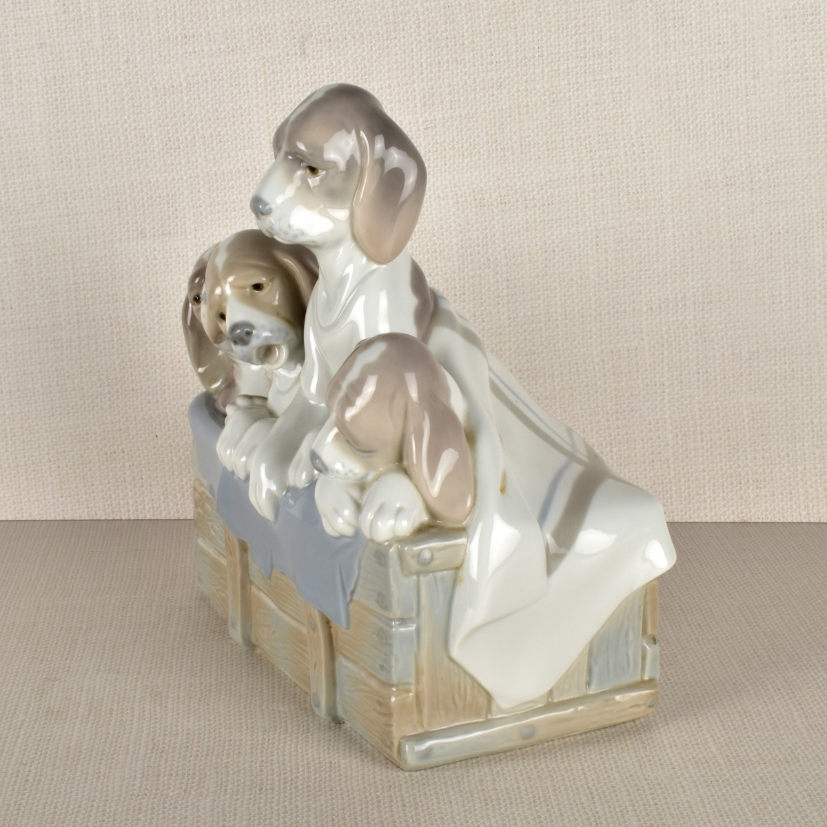 Lladro Figurine of Dogs