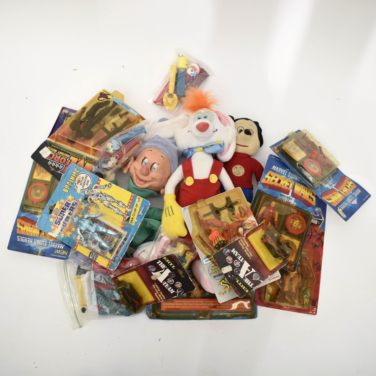 Box Lot of Vintage Toys, Plush Figures.