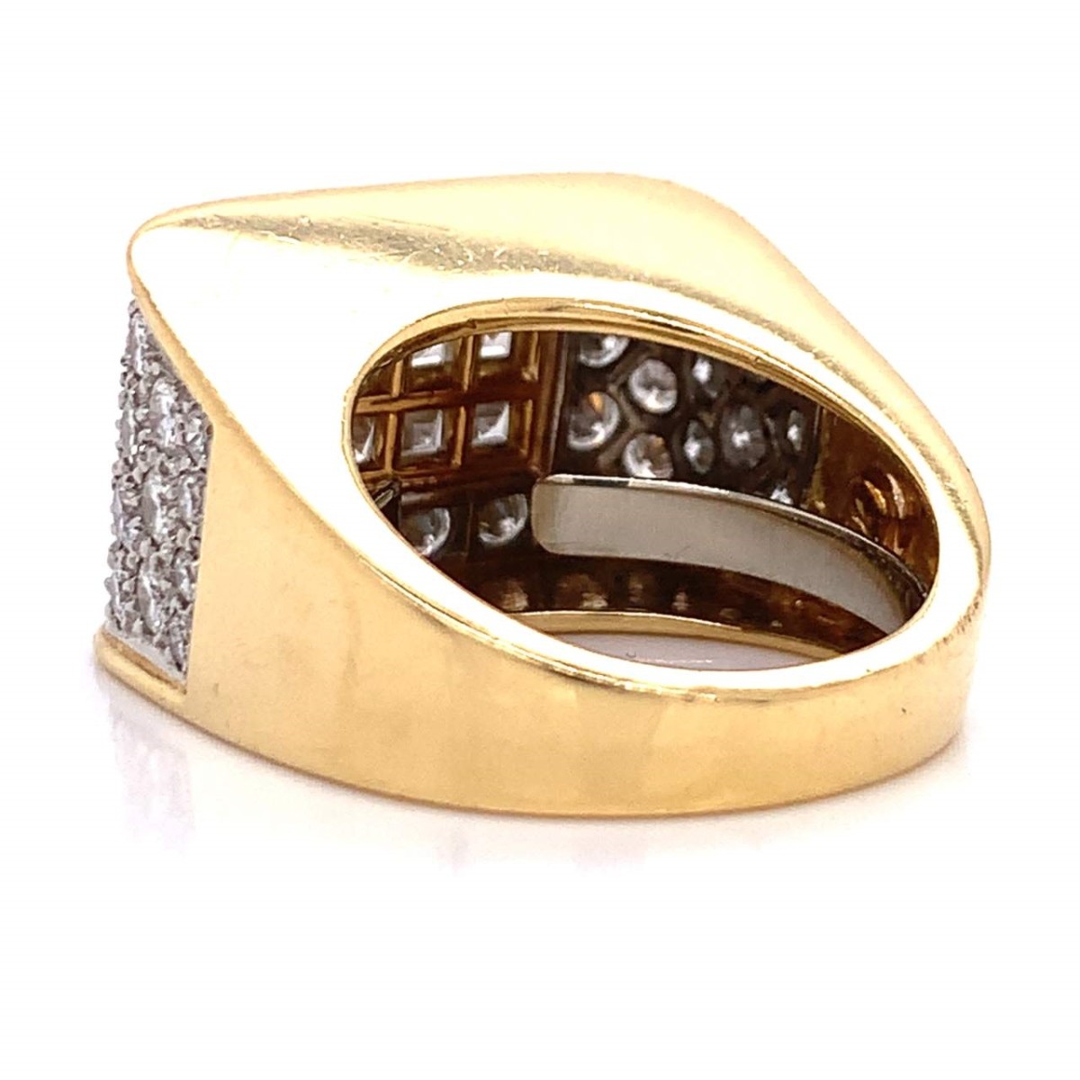 Diamond and 18K Ring