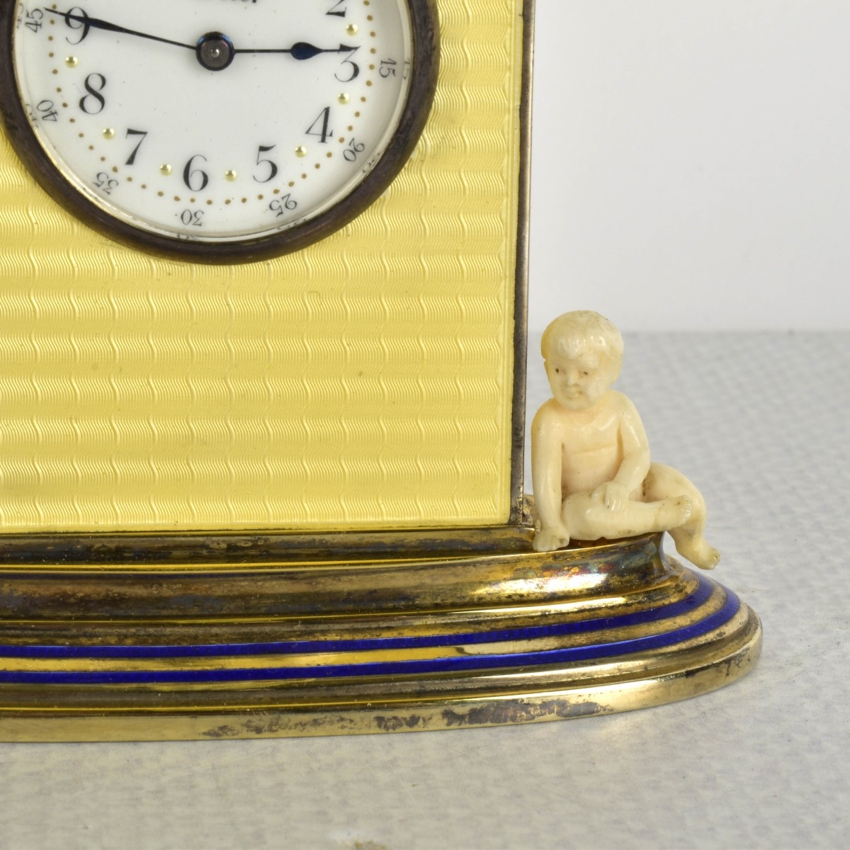 935 Silver Desk Time Piece Children on Mantle