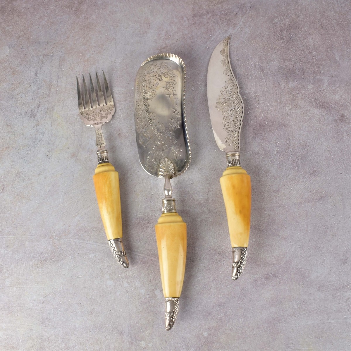 English Antique Fish Serving Set