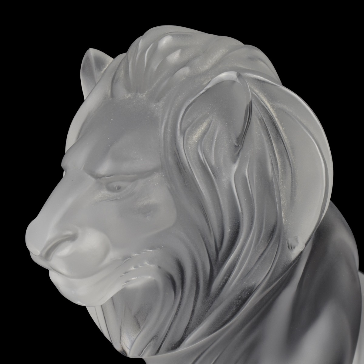 Lalique Crystal Bamara Lion Figurine