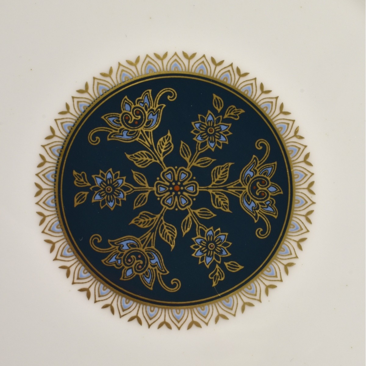 Royal Doulton "Carlyle" Dinner Service