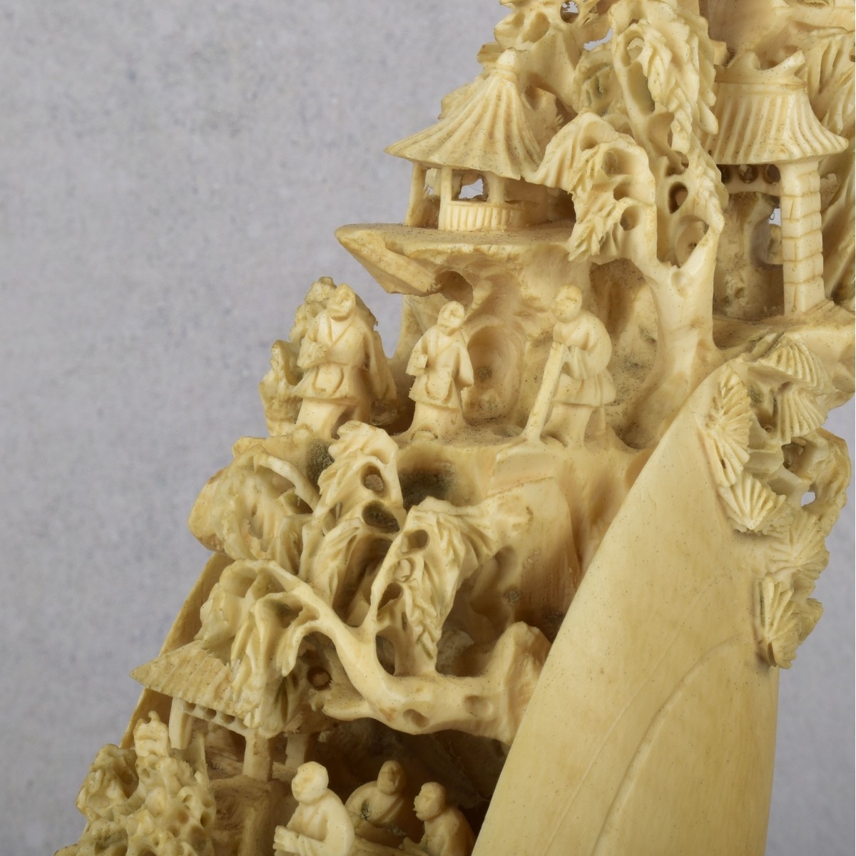 Chinese Intricately Carved Sculpture