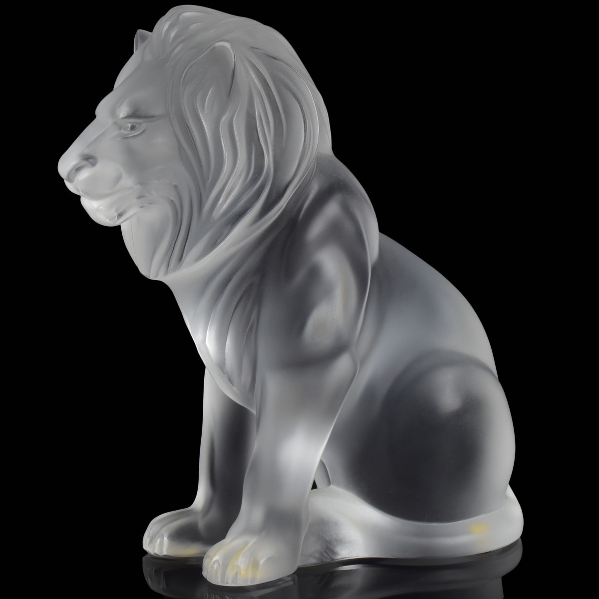 Lalique France Crystal "Bamara" Lion Figurine