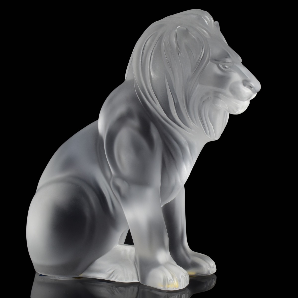 Lalique France Crystal "Bamara" Lion Figurine