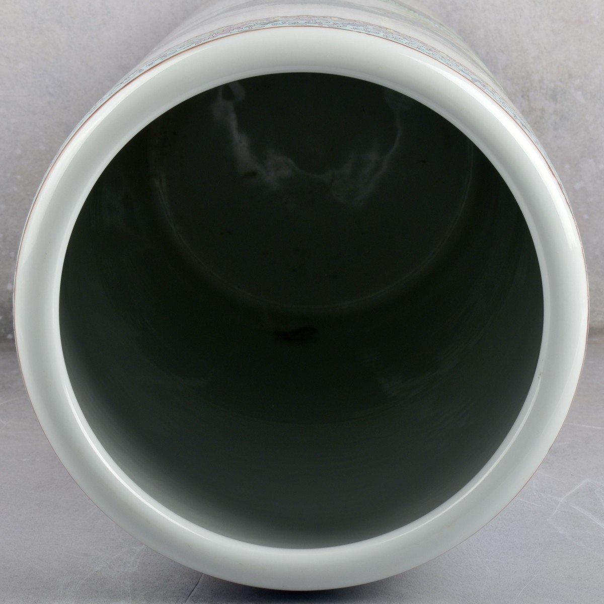 Chinese Famille Rose Porcelain Umbrella Stand